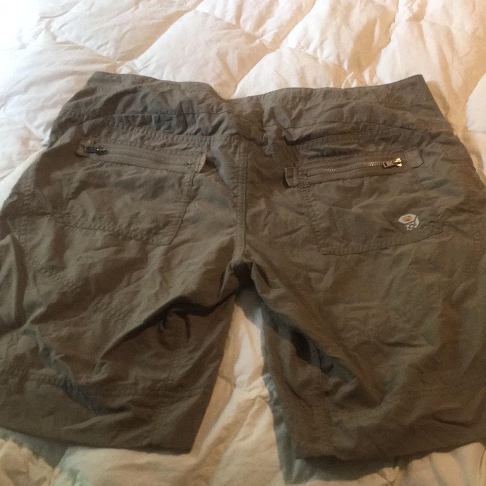 Mountain Hardware Shorts. - image 4